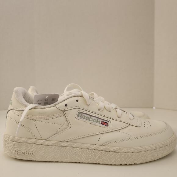 Reebok Women's Club C 85 Vintage Sneaker, Chalk/Chalk/Light Sage, 10 - Picture 2 of 8